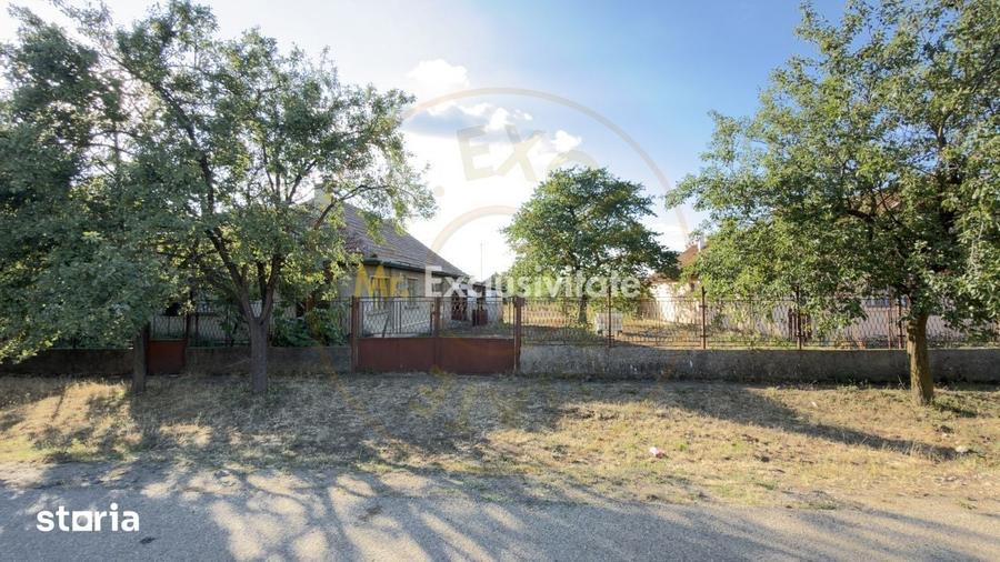 Casă cu 3 camere cu Teren 1036 Mp în Central