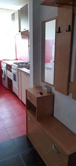 Apartament cu 2 camere semidecomandat în Grigorescu