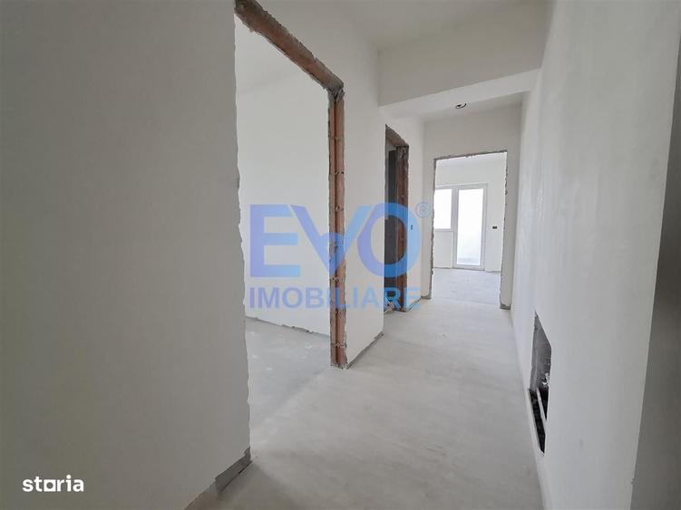 Apartament cu 3 camere decomandat în Galata