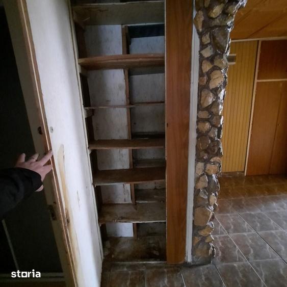 Apartament cu 4 camere în Berceni