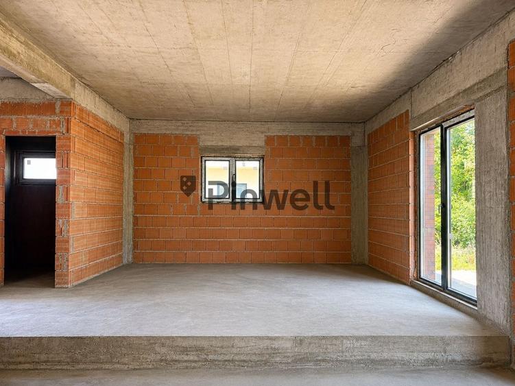Casă individuală cu 5 camere cu Canalizare în Corbeanca