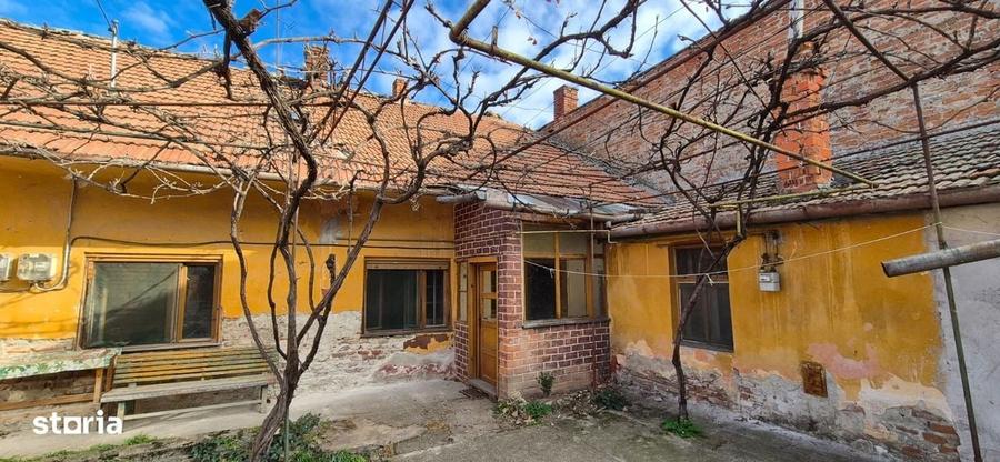 Apartament cu 2 camere în Pârneava