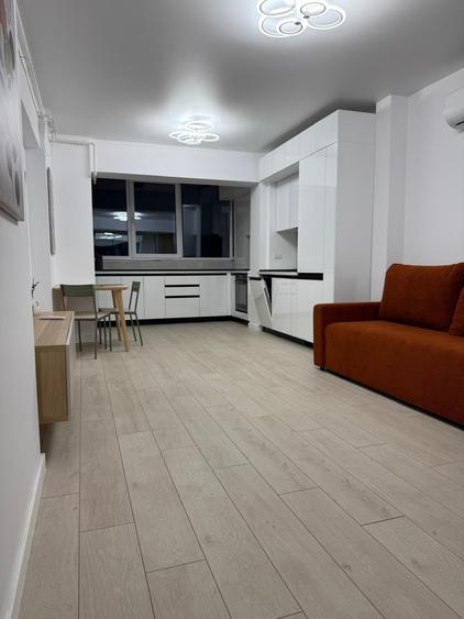 Apartament cu 2 camere semidecomandat, mobilat în Popești-Leordeni
