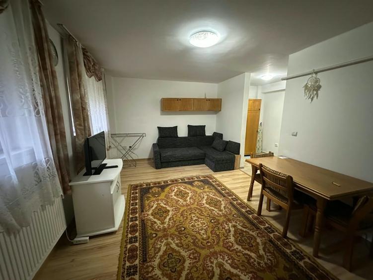 Garsonieră decomandată în Exterior Vest
