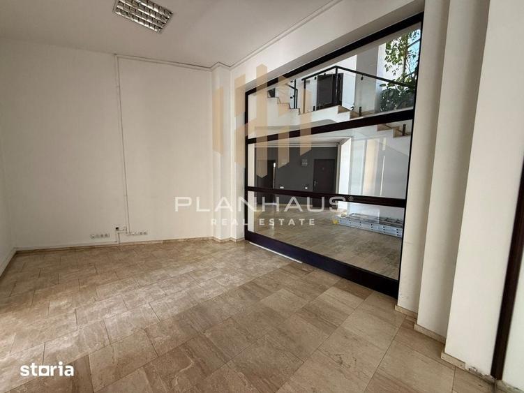 Spațiu comercial, de 190 mp, în Valea Roșie
