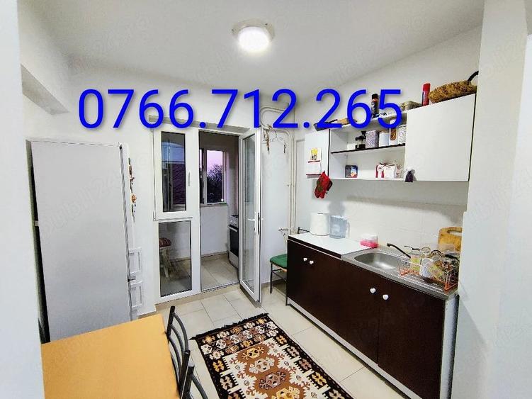 Apartament cu 3 camere decomandat în Pantelimon