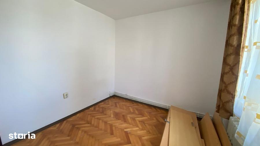 Apartament cu 2 camere , Gheorgheni , piata Hermes , et 2 din 4 - 2