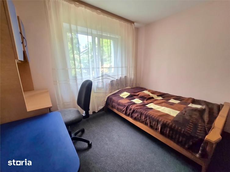 Apartament cu 3 camere decomandat în Central