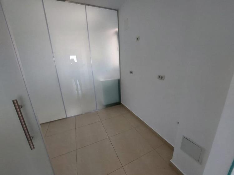Birou, de 103 mp, în Delfinariu