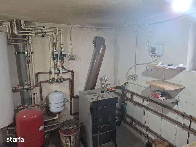 Casă cu 4 camere cu Teren 710 Mp în Poplaca