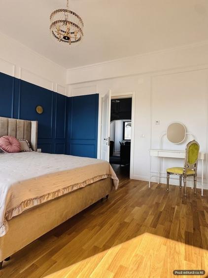 Apartament cu 4 camere în Victoriei