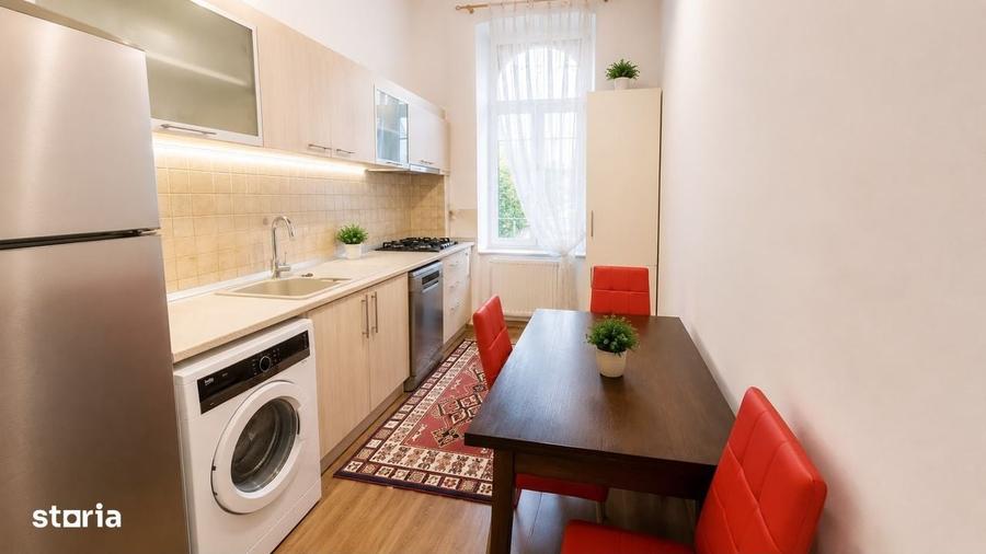 Apartament cu 3 camere în Central