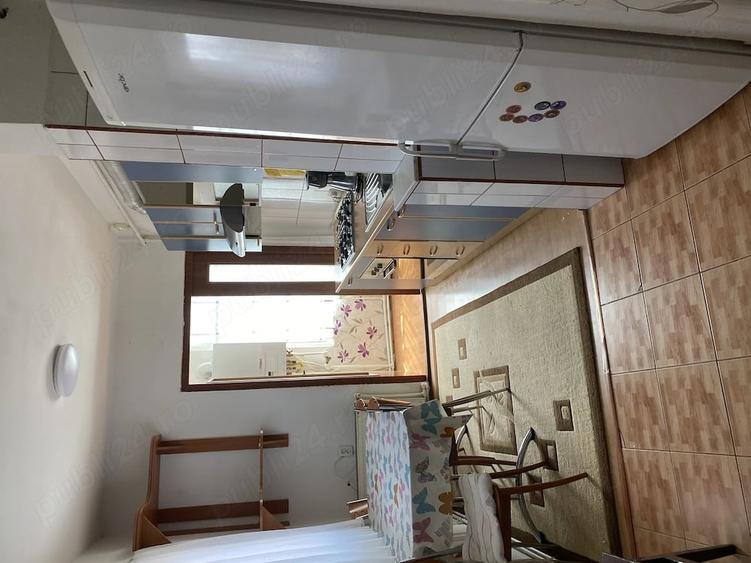 Apartament cu 2 camere semidecomandat în Aurel Vlaicu