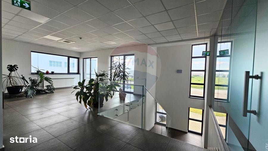 Spațiu comercial, de 9,697.38 mp, în Ariceștii Rahtivani