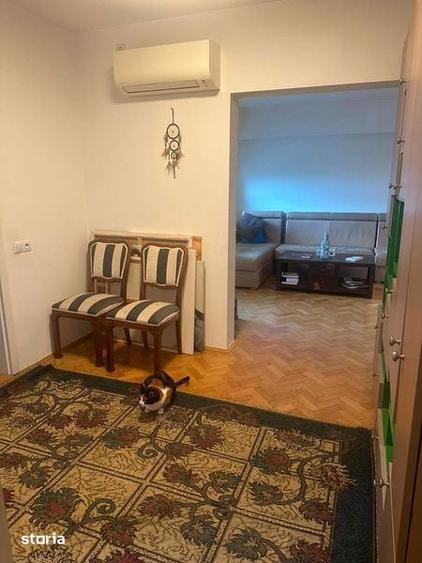 Apartament cu 3 camere decomandat în Titan