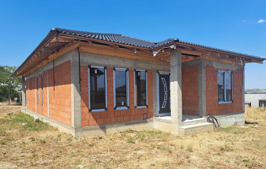 Casă cu 2 camere în Exterior Vest