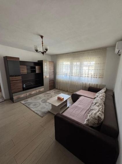 Apartament cu 2 camere decomandat, mobilat în Nord
