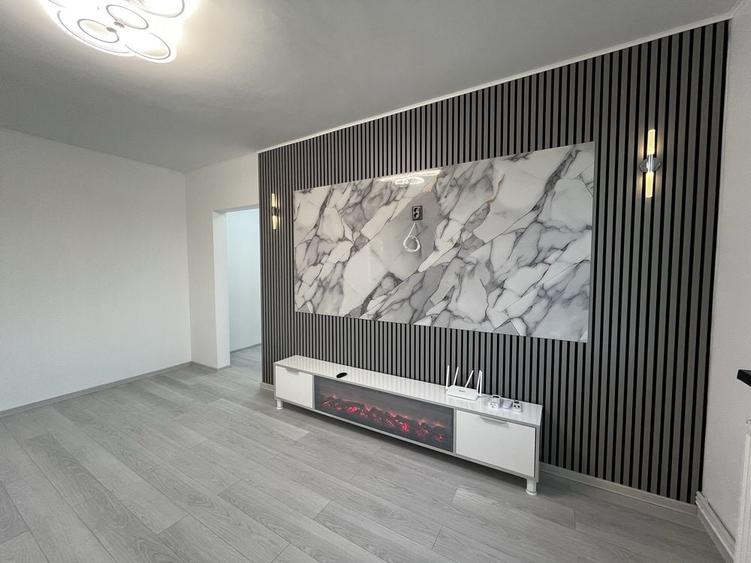Apartament cu 2 camere semidecomandat în Hipodrom