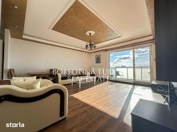 Apartament cu 3 camere semidecomandat în Central