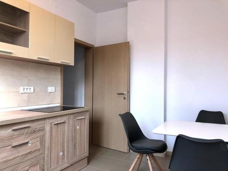 Apartament cu 2 camere decomandat, mobilat în Bălcescu