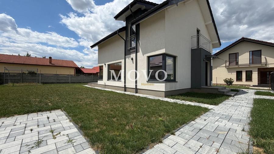 Casă individuală cu 5 camere cu Canalizare în Moșnița Nouă