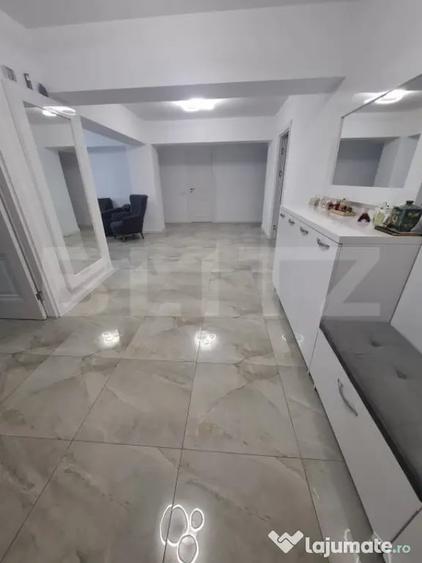 Apartament cu 4 camere decomandat în Burdujeni