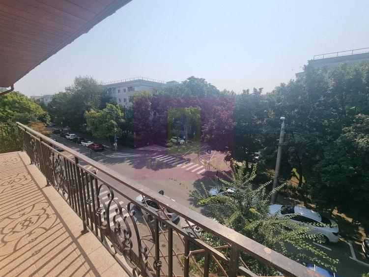 Birou, de 120 mp, în Aviației