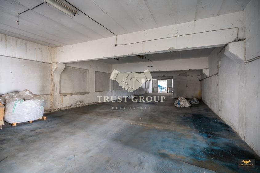 Teren Construcții de 28788 mp, în Est