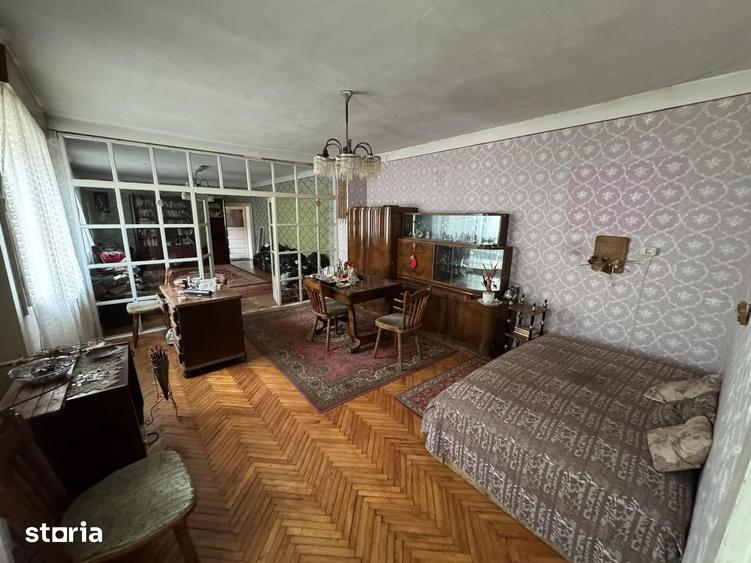 Casă cu 3 camere cu Teren 300 Mp în 14 Mai