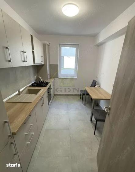 Apartament cu 2 camere în Tractorul
