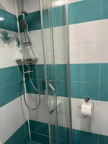 Garsonieră decomandată în Micro 19