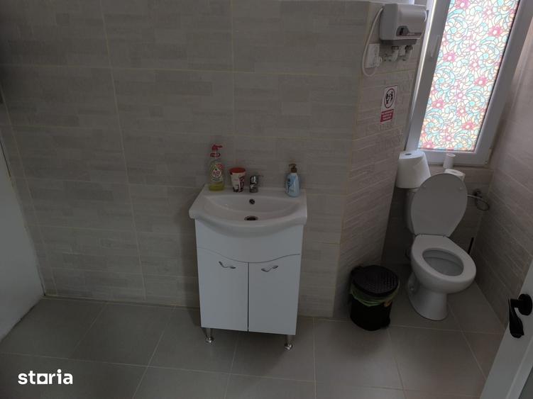 Spațiu comercial, de 809.89 mp, în Gara