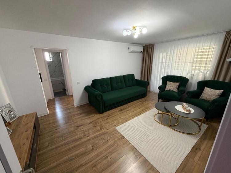 Apartament cu 2 camere decomandat în Exterior Vest