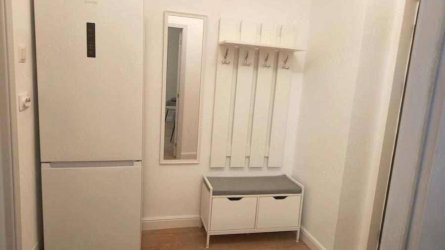 Apartament cu 2 camere semidecomandat în Alexandru Obregia