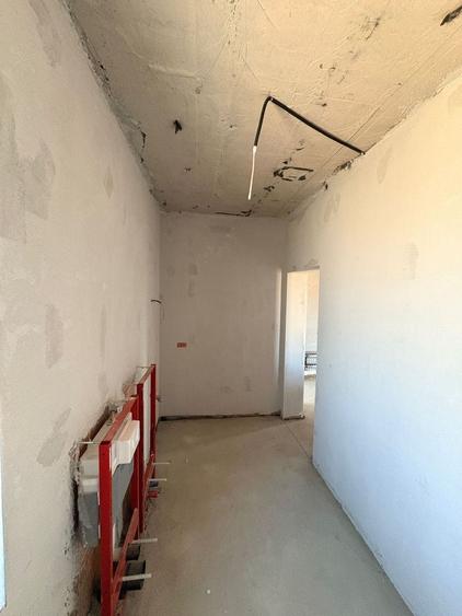 Duplex cu 5 camere cu Canalizare în Chișoda