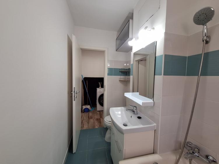 Apartament cu 3 camere semidecomandat, mobilat în Șagului