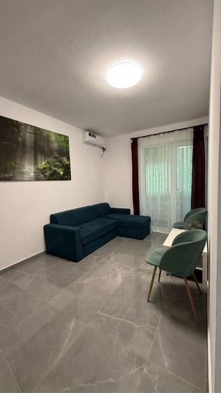 Garsonieră decomandată în Braytim
