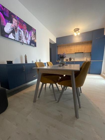 Apartament cu 2 camere decomandat în Central