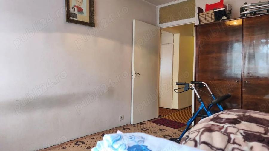 Apartament cu 3 camere decomandat în Central