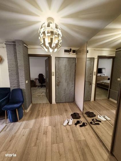 Apartament cu 2 camere decomandat în Rovine