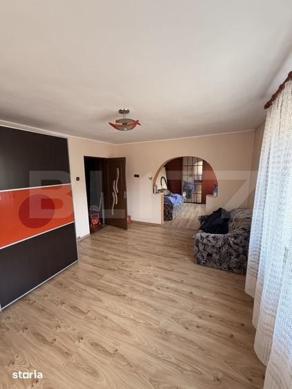Casă cu 4 camere cu Teren 1024 Mp în Central