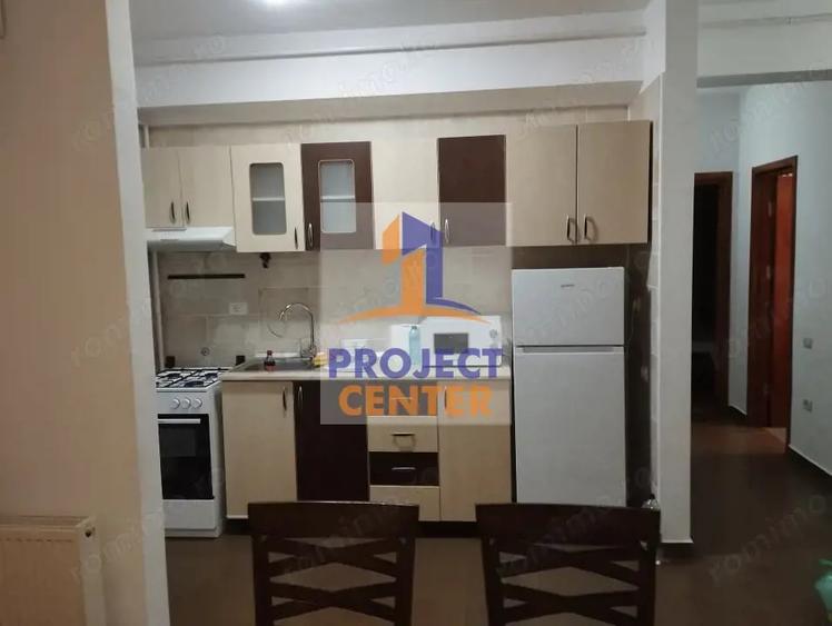 Apartament cu 3 camere decomandat, mobilat în Găvana