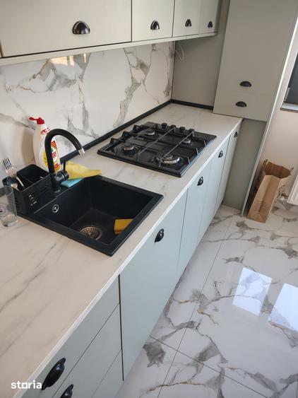 Apartament cu 3 camere decomandat, mobilat în Rahova