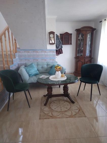 Casă cu 4 camere cu Teren 30000 Mp în Fârtățești