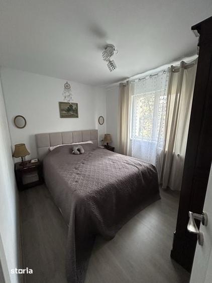 Apartament cu 3 camere în Berceni