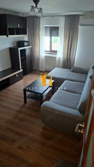 Apartament cu 3 camere decomandat în Găvana