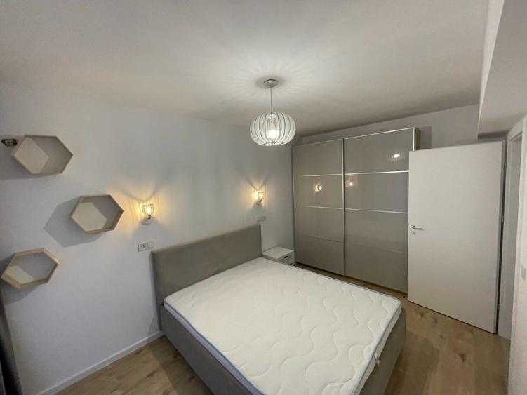 Apartament cu 2 camere decomandat în Pipera