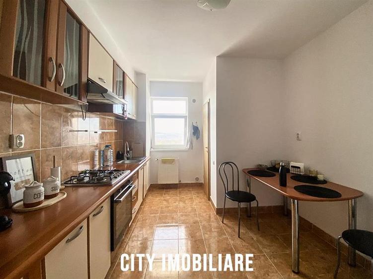 Apartament cu 2 camere decomandat, mobilat în Calea Turzii