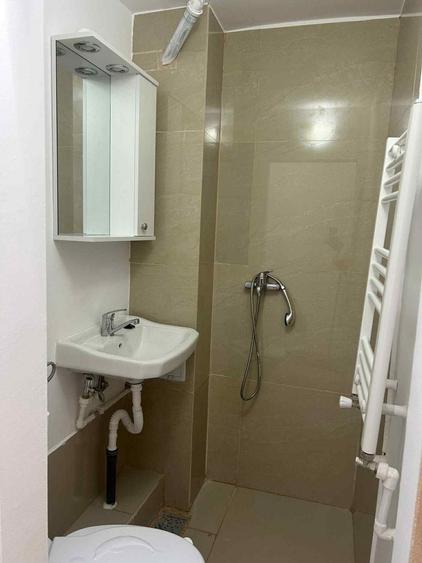 Apartament cu 2 camere decomandat în Exterior Vest