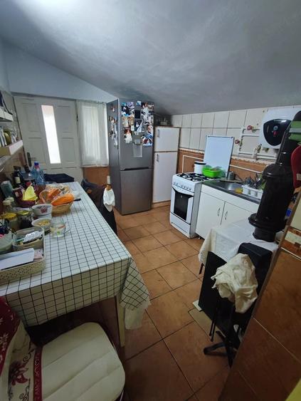 Casă cu Teren 2600 Mp în Slava Rusă